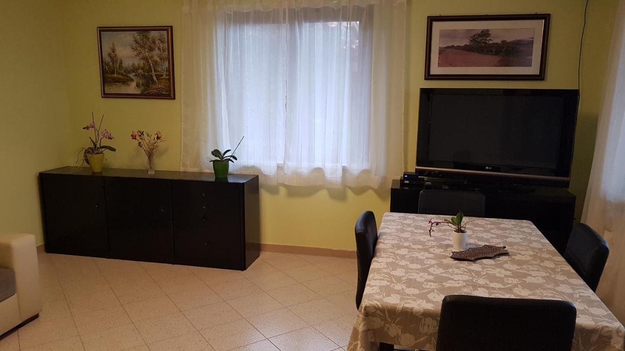 Apartma Panorama มาเรซิเก ภายนอก รูปภาพ