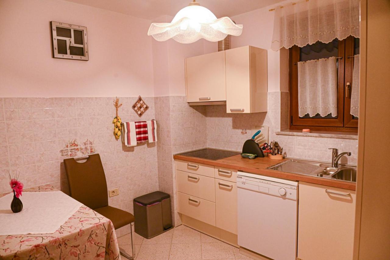 Apartma Panorama มาเรซิเก ภายนอก รูปภาพ